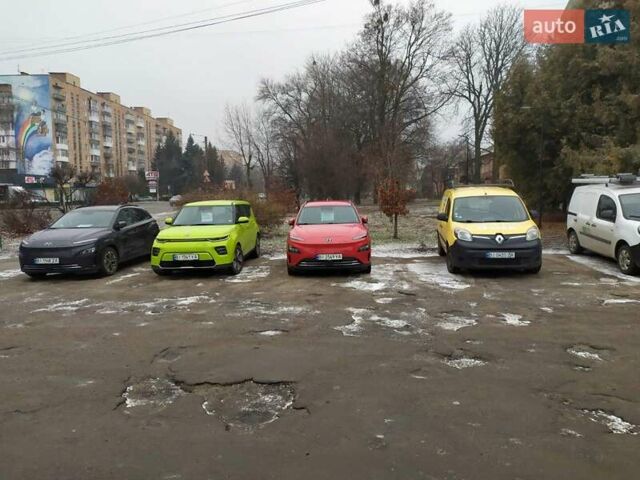 Красный Хендай Kona, объемом двигателя 0 л и пробегом 91 тыс. км за 21300 $, фото 28 на Automoto.ua