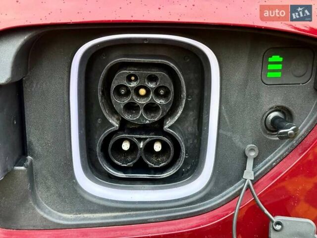 Красный Хендай Kona, объемом двигателя 0 л и пробегом 33 тыс. км за 16999 $, фото 37 на Automoto.ua