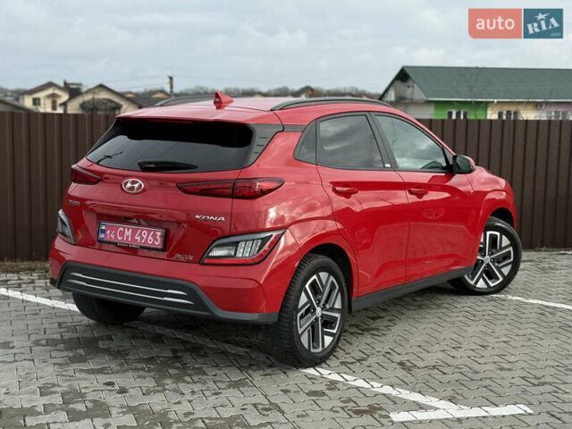 Червоний Хендай Kona, об'ємом двигуна 0 л та пробігом 26 тис. км за 18200 $, фото 12 на Automoto.ua