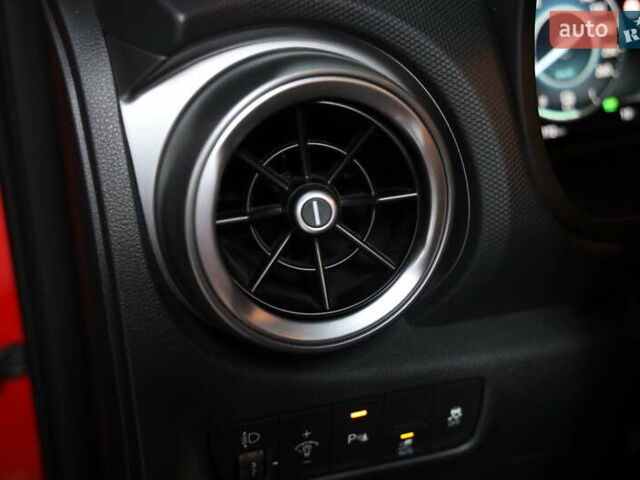 Красный Хендай Kona, объемом двигателя 0 л и пробегом 53 тыс. км за 17500 $, фото 15 на Automoto.ua