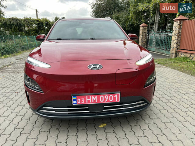 Красный Хендай Kona, объемом двигателя 0 л и пробегом 57 тыс. км за 20500 $, фото 11 на Automoto.ua