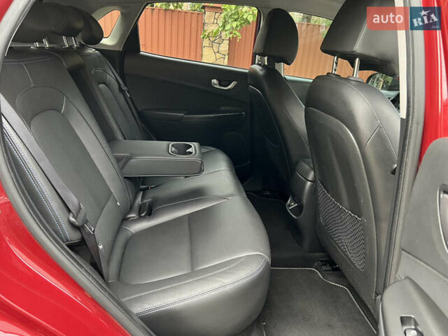 Красный Хендай Kona, объемом двигателя 0 л и пробегом 57 тыс. км за 20500 $, фото 29 на Automoto.ua