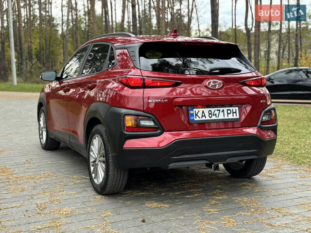 Красный Хендай Kona, объемом двигателя 2 л и пробегом 106 тыс. км за 14300 $, фото 4 на Automoto.ua