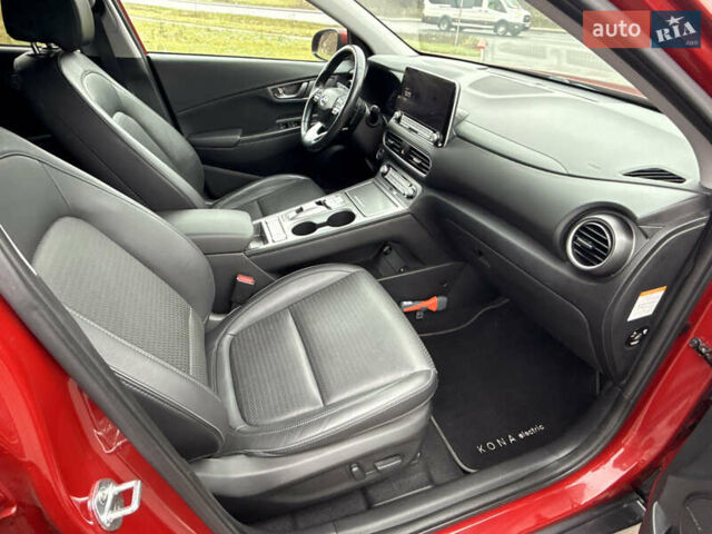 Красный Хендай Kona, объемом двигателя 0 л и пробегом 86 тыс. км за 18400 $, фото 29 на Automoto.ua