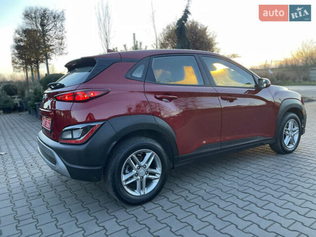 Червоний Хендай Kona, об'ємом двигуна 2 л та пробігом 119 тис. км за 16900 $, фото 7 на Automoto.ua