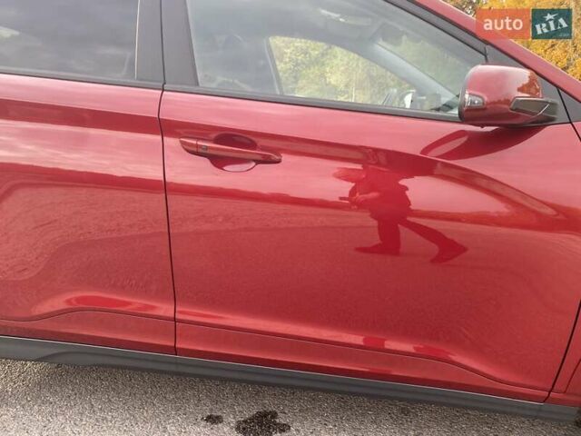 Красный Хендай Kona, объемом двигателя 0 л и пробегом 22 тыс. км за 23500 $, фото 88 на Automoto.ua