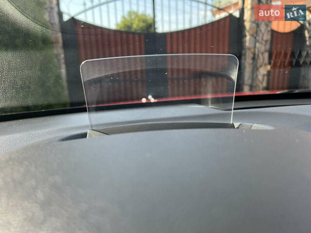 Красный Хендай Kona, объемом двигателя 0 л и пробегом 18 тыс. км за 18700 $, фото 17 на Automoto.ua