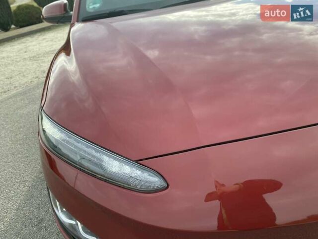 Красный Хендай Kona, объемом двигателя 0 л и пробегом 22 тыс. км за 23500 $, фото 90 на Automoto.ua