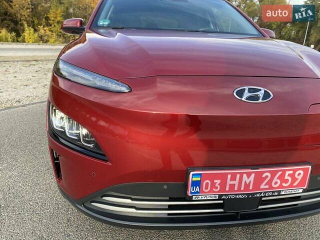 Красный Хендай Kona, объемом двигателя 0 л и пробегом 22 тыс. км за 23500 $, фото 120 на Automoto.ua