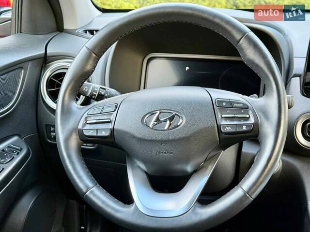 Красный Хендай Kona, объемом двигателя 0 л и пробегом 45 тыс. км за 17500 $, фото 24 на Automoto.ua