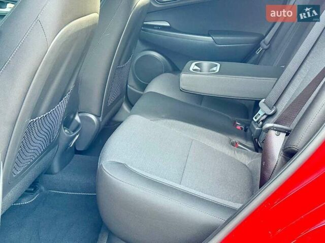 Красный Хендай Kona, объемом двигателя 0 л и пробегом 45 тыс. км за 17500 $, фото 17 на Automoto.ua