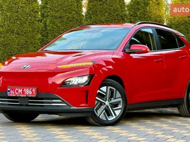 Красный Хендай Kona, объемом двигателя 0 л и пробегом 45 тыс. км за 17500 $, фото 3 на Automoto.ua