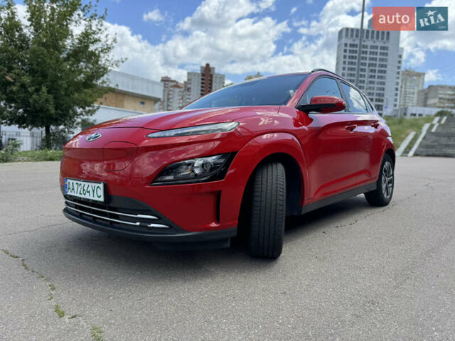 Красный Хендай Kona, объемом двигателя 0 л и пробегом 100 тыс. км за 16700 $, фото 25 на Automoto.ua