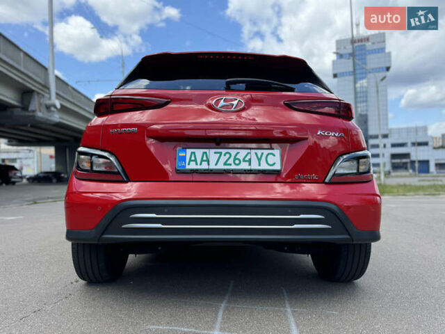 Красный Хендай Kona, объемом двигателя 0 л и пробегом 100 тыс. км за 16700 $, фото 17 на Automoto.ua