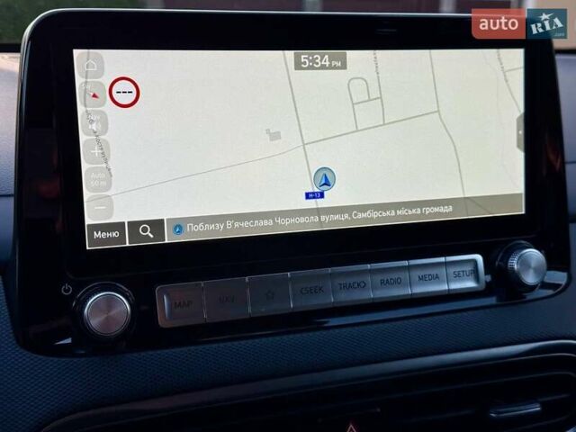 Красный Хендай Kona, объемом двигателя 0 л и пробегом 45 тыс. км за 17500 $, фото 34 на Automoto.ua