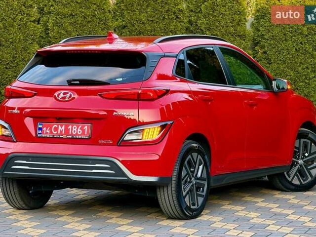 Красный Хендай Kona, объемом двигателя 0 л и пробегом 45 тыс. км за 17500 $, фото 6 на Automoto.ua