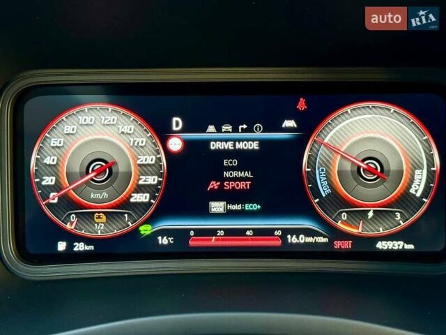 Красный Хендай Kona, объемом двигателя 0 л и пробегом 45 тыс. км за 17500 $, фото 35 на Automoto.ua