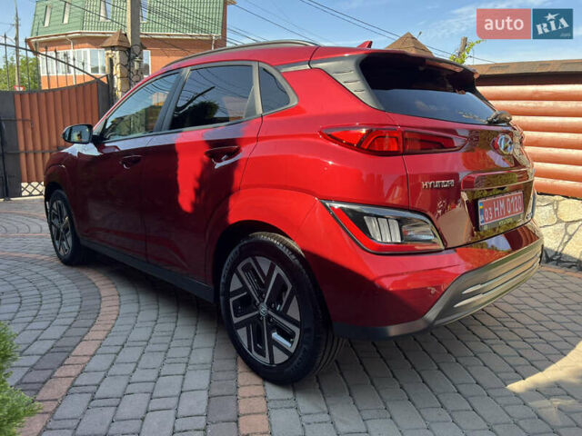 Красный Хендай Kona, объемом двигателя 0 л и пробегом 18 тыс. км за 18700 $, фото 7 на Automoto.ua
