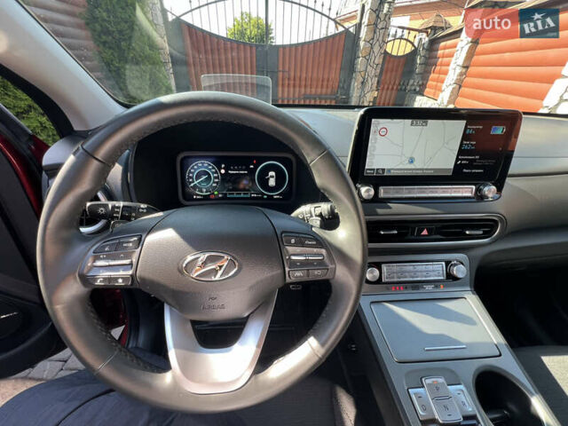 Красный Хендай Kona, объемом двигателя 0 л и пробегом 18 тыс. км за 18700 $, фото 12 на Automoto.ua