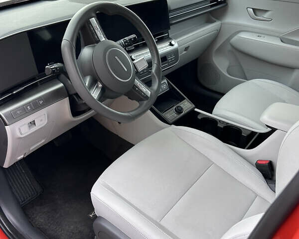 Червоний Хендай Kona, об'ємом двигуна 2 л та пробігом 28 тис. км за 27000 $, фото 14 на Automoto.ua