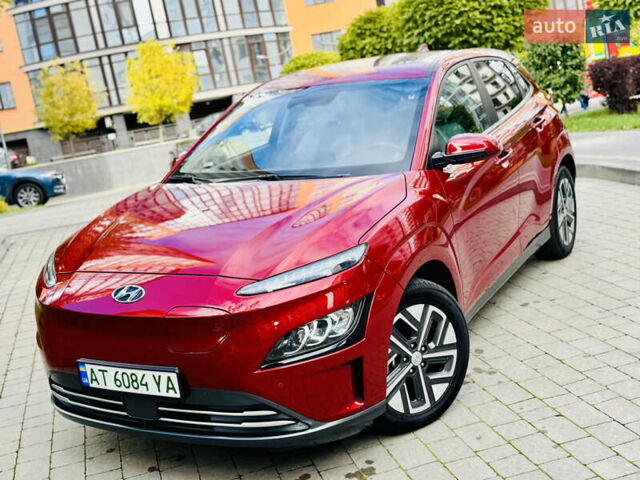 Красный Хендай Kona, объемом двигателя 0 л и пробегом 103 тыс. км за 21400 $, фото 16 на Automoto.ua