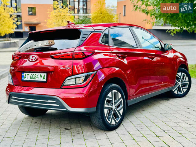 Червоний Хендай Kona, об'ємом двигуна 0 л та пробігом 100 тис. км за 20900 $, фото 12 на Automoto.ua