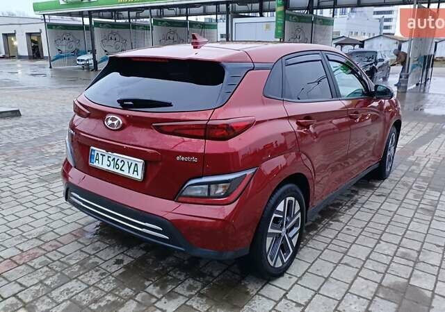 Красный Хендай Kona, объемом двигателя 0 л и пробегом 56 тыс. км за 25000 $, фото 10 на Automoto.ua