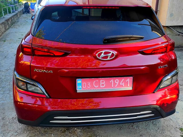 Червоний Хендай Kona, об'ємом двигуна 0.15 л та пробігом 49 тис. км за 21000 $, фото 1 на Automoto.ua
