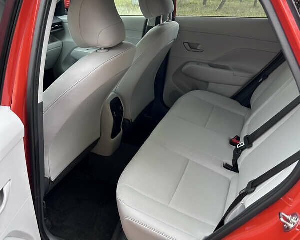 Червоний Хендай Kona, об'ємом двигуна 2 л та пробігом 28 тис. км за 27000 $, фото 13 на Automoto.ua