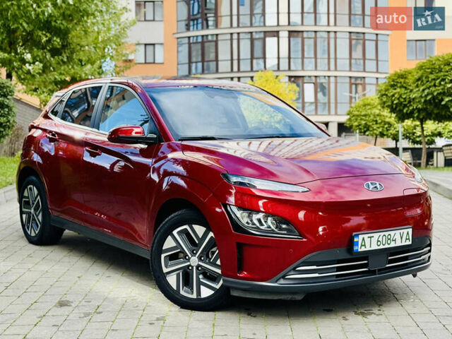 Красный Хендай Kona, объемом двигателя 0 л и пробегом 103 тыс. км за 21400 $, фото 13 на Automoto.ua