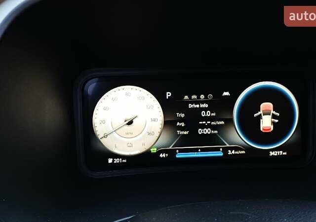 Красный Хендай Kona, объемом двигателя 0 л и пробегом 56 тыс. км за 25000 $, фото 22 на Automoto.ua