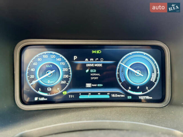 Красный Хендай Kona, объемом двигателя 0 л и пробегом 103 тыс. км за 21400 $, фото 92 на Automoto.ua