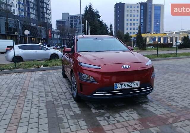 Красный Хендай Kona, объемом двигателя 0 л и пробегом 56 тыс. км за 25000 $, фото 13 на Automoto.ua