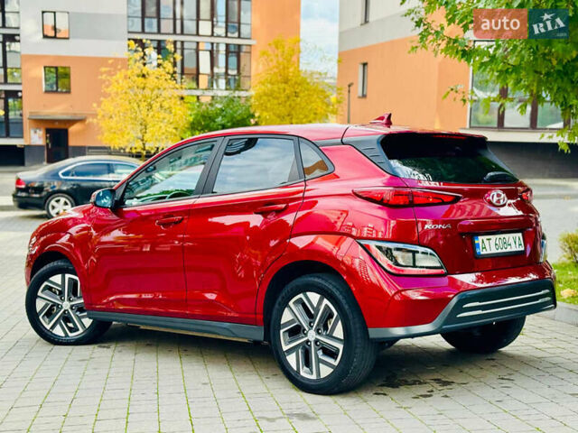 Червоний Хендай Kona, об'ємом двигуна 0 л та пробігом 100 тис. км за 20900 $, фото 31 на Automoto.ua