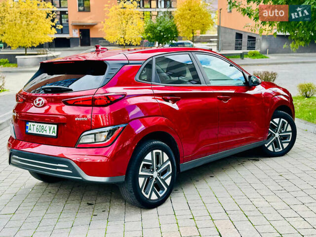 Червоний Хендай Kona, об'ємом двигуна 0 л та пробігом 100 тис. км за 20900 $, фото 1 на Automoto.ua