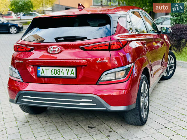 Красный Хендай Kona, объемом двигателя 0 л и пробегом 103 тыс. км за 21400 $, фото 17 на Automoto.ua