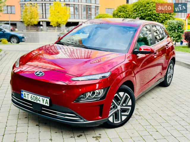 Червоний Хендай Kona, об'ємом двигуна 0 л та пробігом 100 тис. км за 20900 $, фото 3 на Automoto.ua