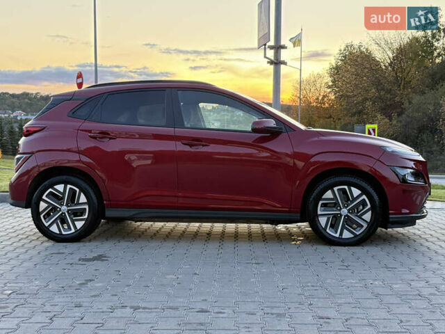 Красный Хендай Kona, объемом двигателя 0 л и пробегом 41 тыс. км за 17200 $, фото 8 на Automoto.ua
