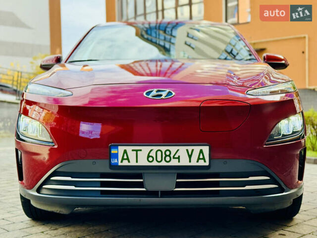 Красный Хендай Kona, объемом двигателя 0 л и пробегом 103 тыс. км за 21400 $, фото 47 на Automoto.ua