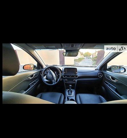 Хендай Kona 2018 в Харькове на Automoto.ua Хендай Kona, объемом двигателя 1.6 л и пробегом 0 тыс. км за 16000 $, фото 3 на Automoto.ua