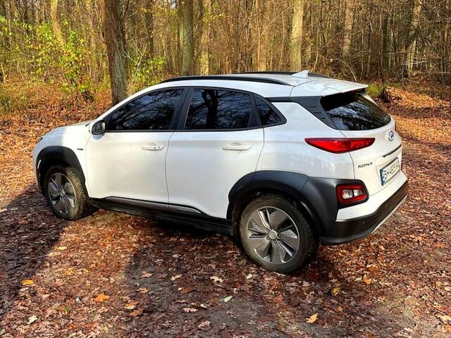 Хендай Kona, об'ємом двигуна 0 л та пробігом 100 тис. км за 21950 $, фото 1 на Automoto.ua