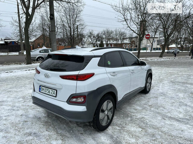 Хендай Kona, объемом двигателя 0 л и пробегом 102 тыс. км за 21499 $, фото 3 на Automoto.ua