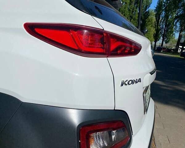 Хендай Kona, объемом двигателя 0 л и пробегом 77 тыс. км за 21621 $, фото 33 на Automoto.ua