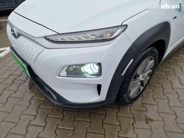 Хендай Kona, объемом двигателя 0 л и пробегом 15 тыс. км за 15300 $, фото 1 на Automoto.ua