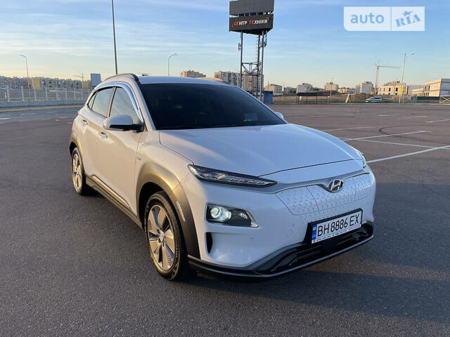 Хендай Kona, об'ємом двигуна 0 л та пробігом 64 тис. км за 31000 $, фото 60 на Automoto.ua