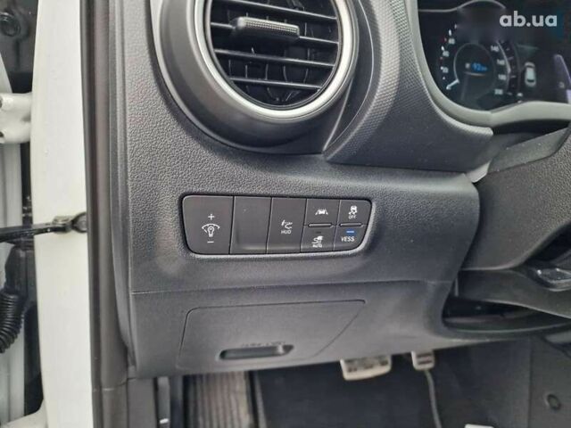 Хендай Kona, объемом двигателя 0 л и пробегом 15 тыс. км за 15300 $, фото 22 на Automoto.ua