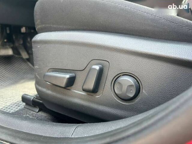 Хендай Kona, об'ємом двигуна 2 л та пробігом 136 тис. км за 15990 $, фото 17 на Automoto.ua