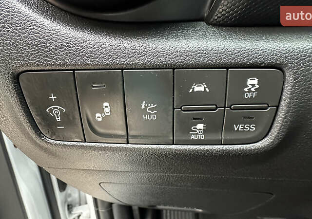 Хендай Kona, объемом двигателя 0 л и пробегом 112 тыс. км за 17200 $, фото 18 на Automoto.ua