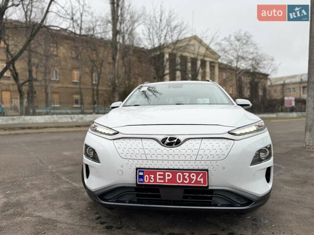 Хендай Kona, объемом двигателя 0 л и пробегом 139 тыс. км за 16650 $, фото 1 на Automoto.ua