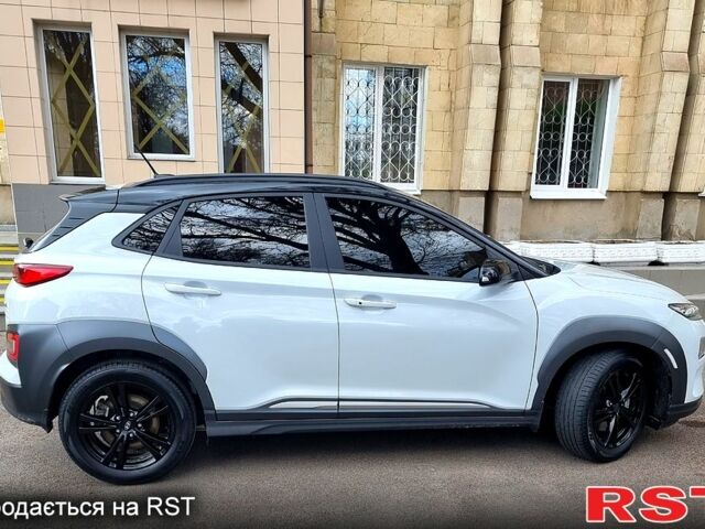 Хендай Kona, объемом двигателя 0 л и пробегом 68 тыс. км за 23500 $, фото 2 на Automoto.ua